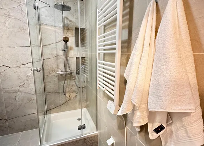 Sekret Nowego Miasta Old Town Przy Starowce アパート *